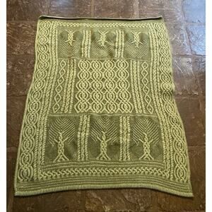 Aran Crafts Fisherman Cable Irish Merino Wool Throw Blanket 41 X 51 Moss Green